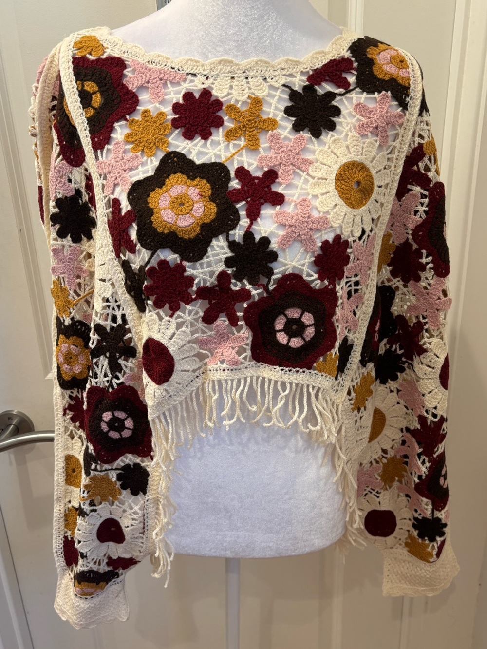 NWT House of Harlow 1960 Multicolor Crochet fringe poncho sweater